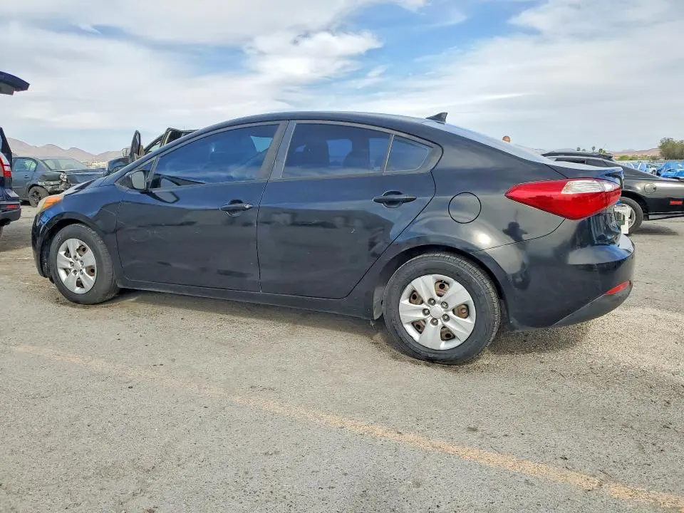 2016 KIA FORTE LX  