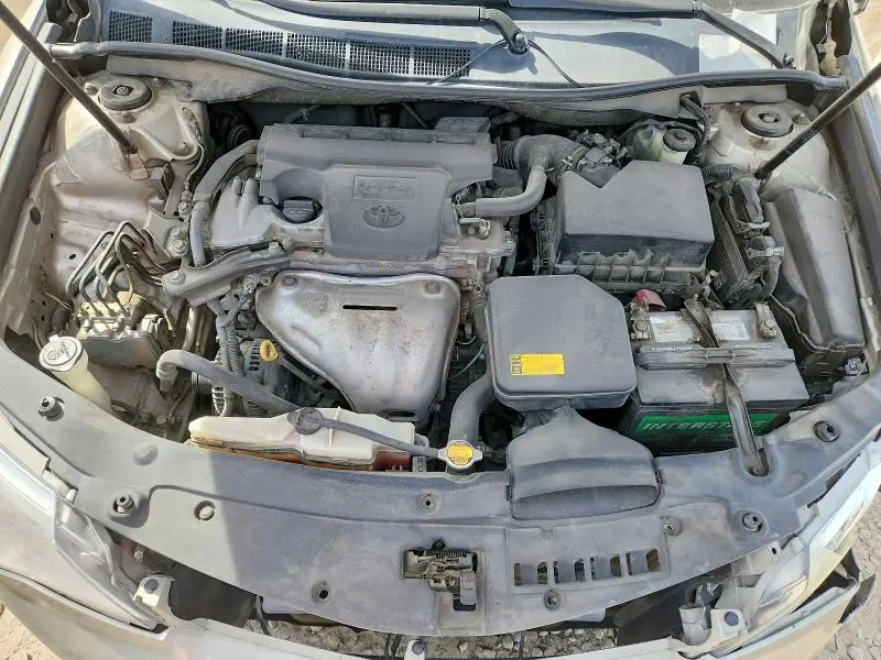 2014 TOYOTA CAMRY XLE  