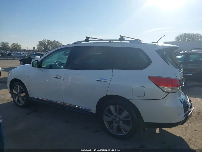 2016 NISSAN PATHFINDER PLATINUM