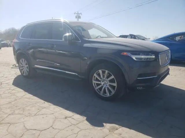 2018 VOLVO XC90 T6  