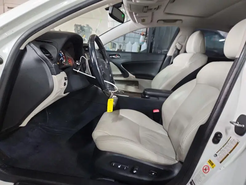 2010 LEXUS IS 250 BASE  