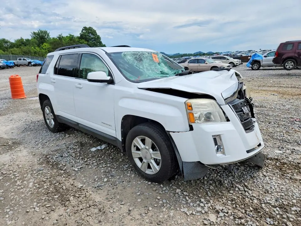 2010 GMC TERRAIN SLE  