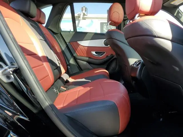 2022 MERCEDES-BENZ GLC 300  