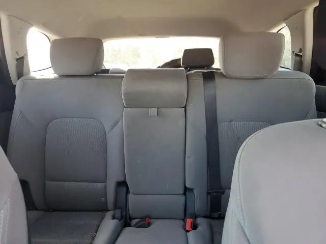 2016 HYUNDAI SANTA FE SE  