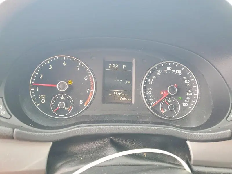 2014 VOLKSWAGEN PASSAT S  