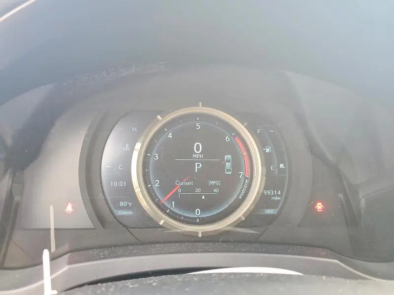 2017 LEXUS IS 200T  