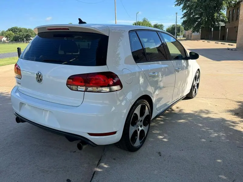 2013 VOLKSWAGEN GTI   