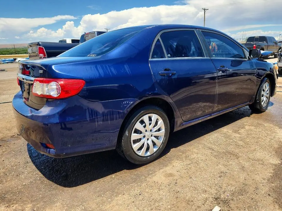 2013 TOYOTA COROLLA LE  