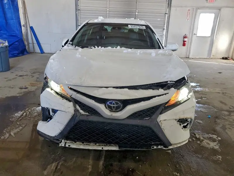 2018 TOYOTA CAMRY LE  