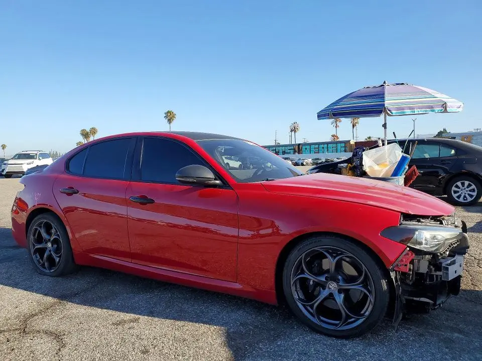 2019 ALFA ROMEO GIULIA TI  