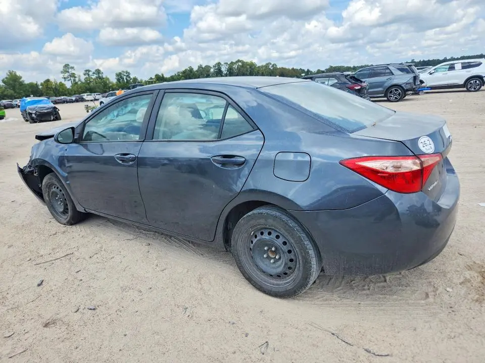 2018 TOYOTA COROLLA LE  
