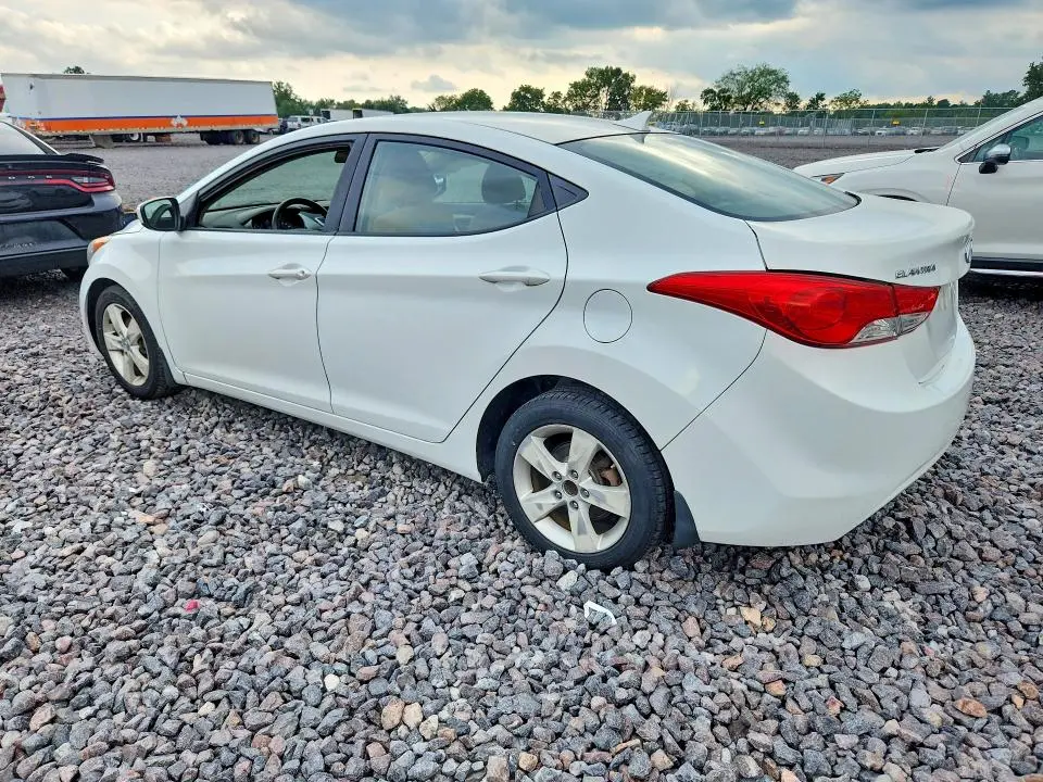 2012 HYUNDAI ELANTRA GLS  
