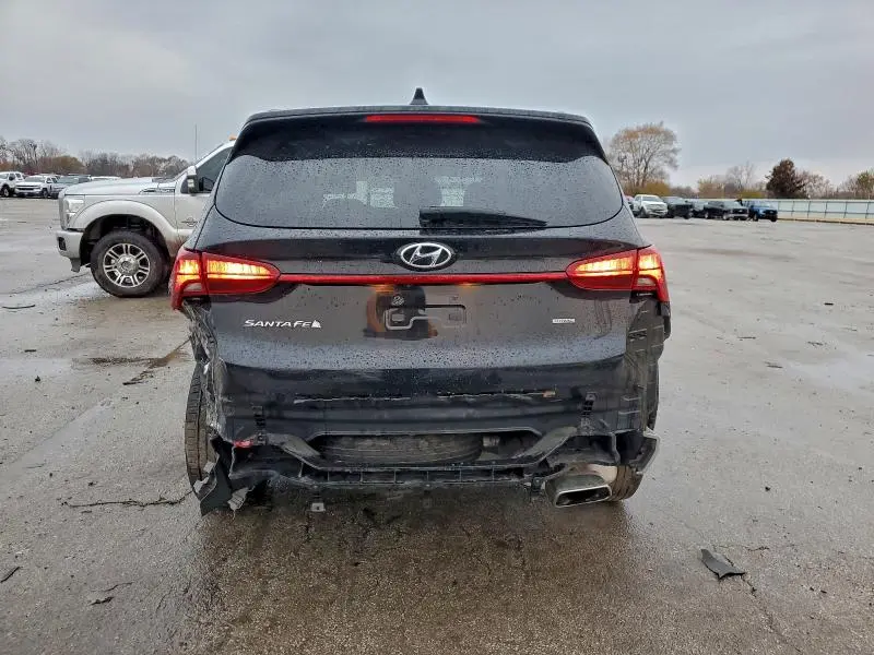 2021 HYUNDAI SANTA FE SE  