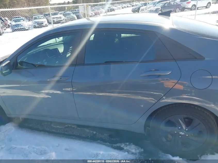 2022 HYUNDAI ELANTRA HYBRID BLUE