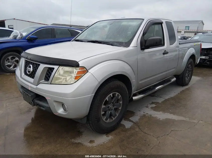 2014 NISSAN FRONTIER DESERT RUNNER