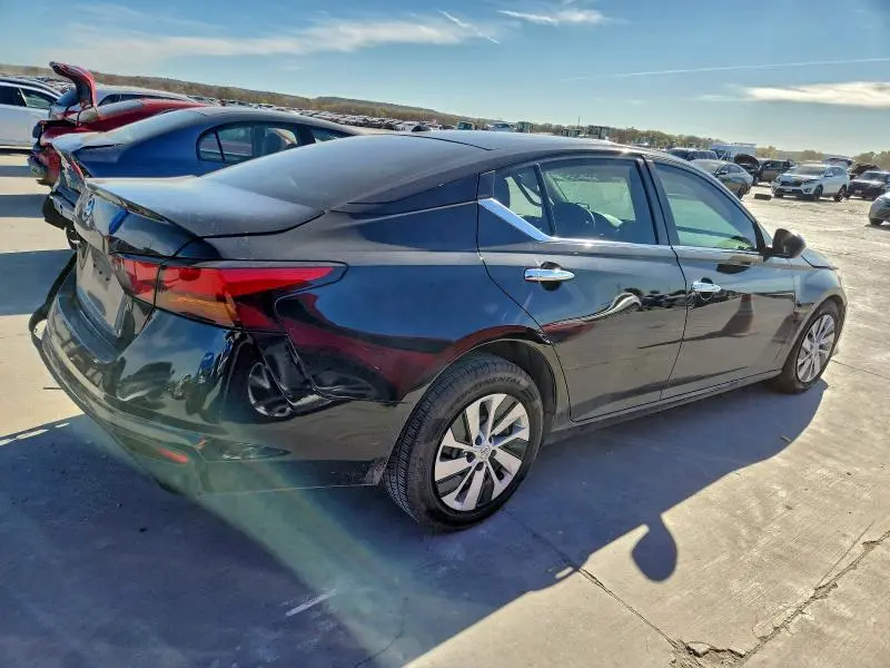 2020 NISSAN ALTIMA S  