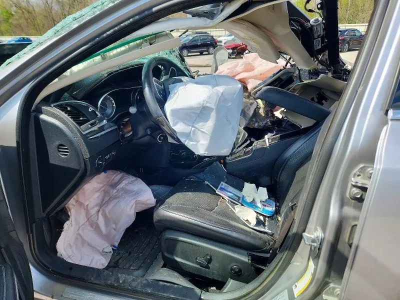 2017 CHRYSLER 300C   