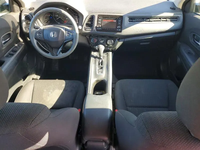 2017 HONDA HR-V LX  