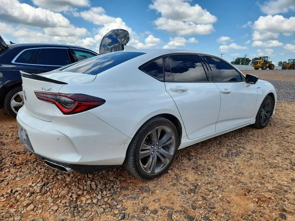 2022 ACURA TLX TECH A  