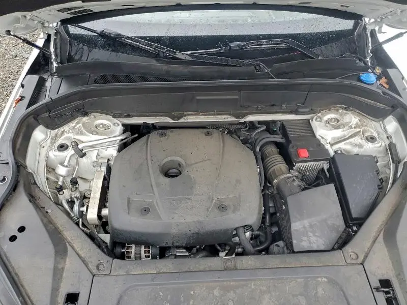 2019 VOLVO XC90 T6 R-DESIGN  