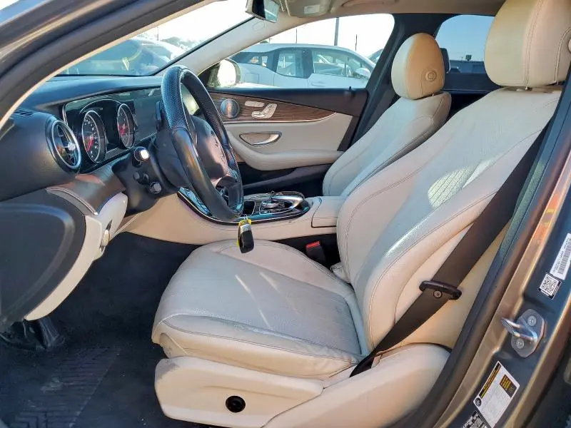 2017 MERCEDES-BENZ E 300  