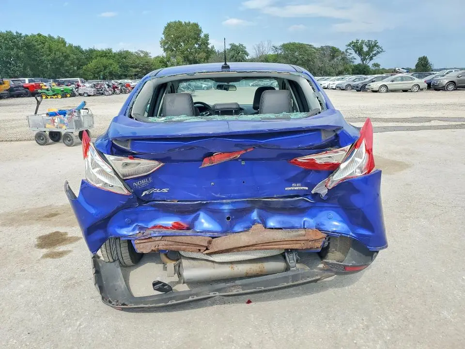 2013 FORD FOCUS SE  