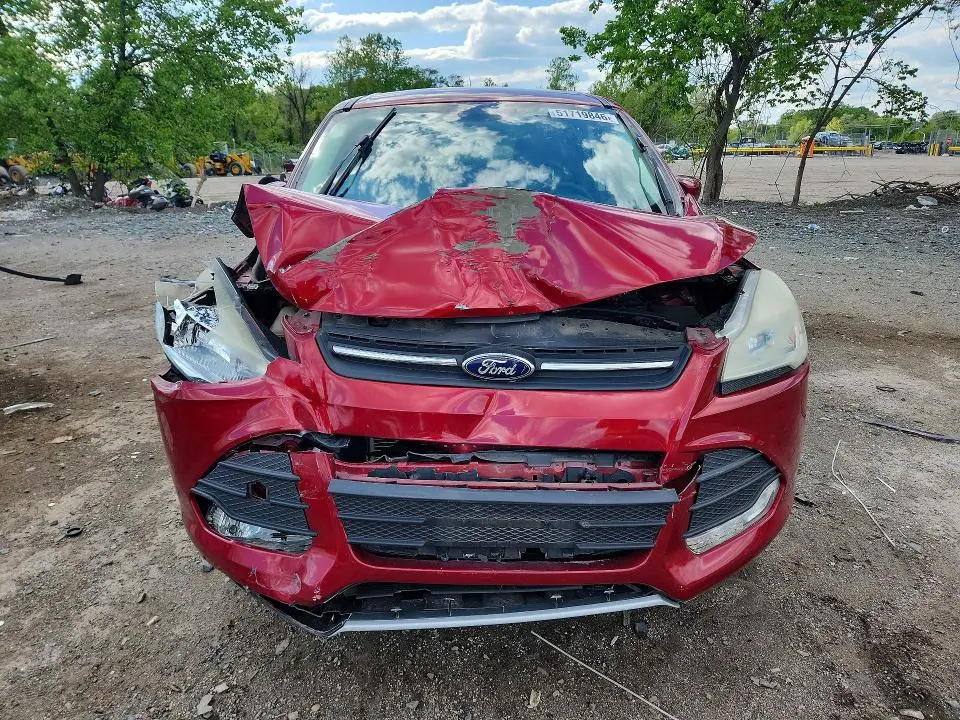2016 FORD ESCAPE SE  