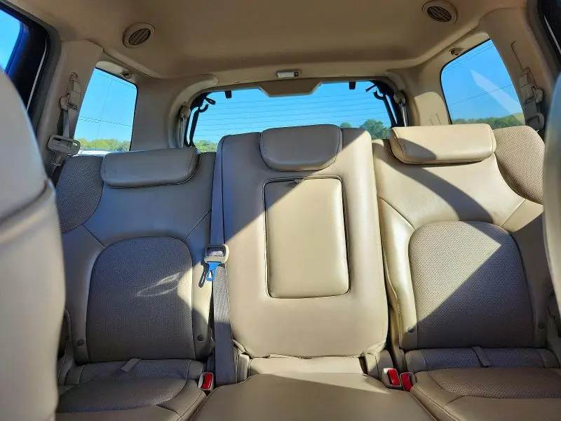 2011 NISSAN PATHFINDER S  