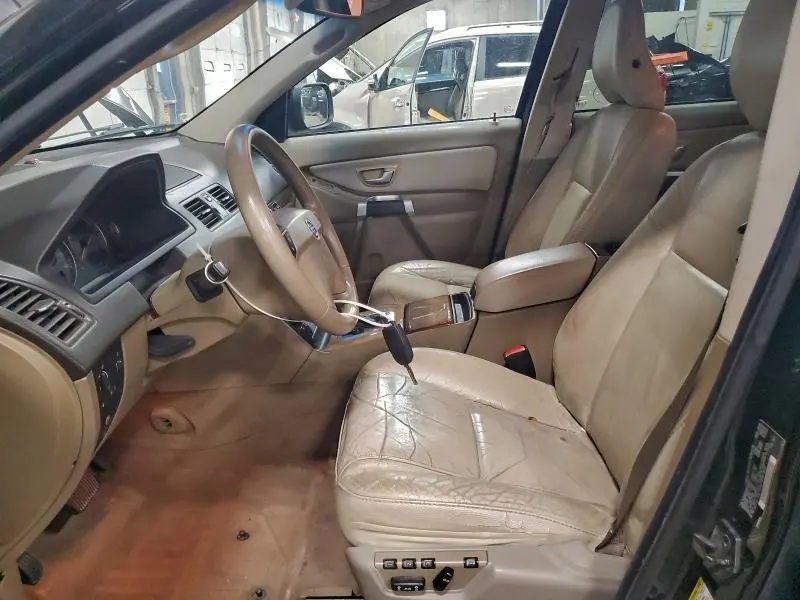 2010 VOLVO XC90 3.2  