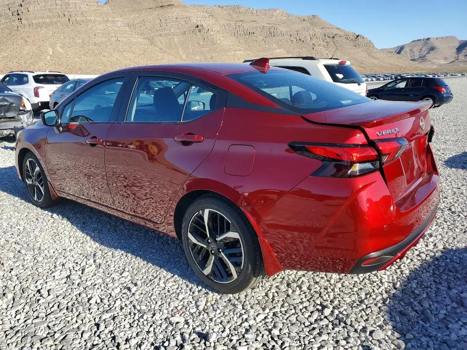 2025 NISSAN VERSA SR  