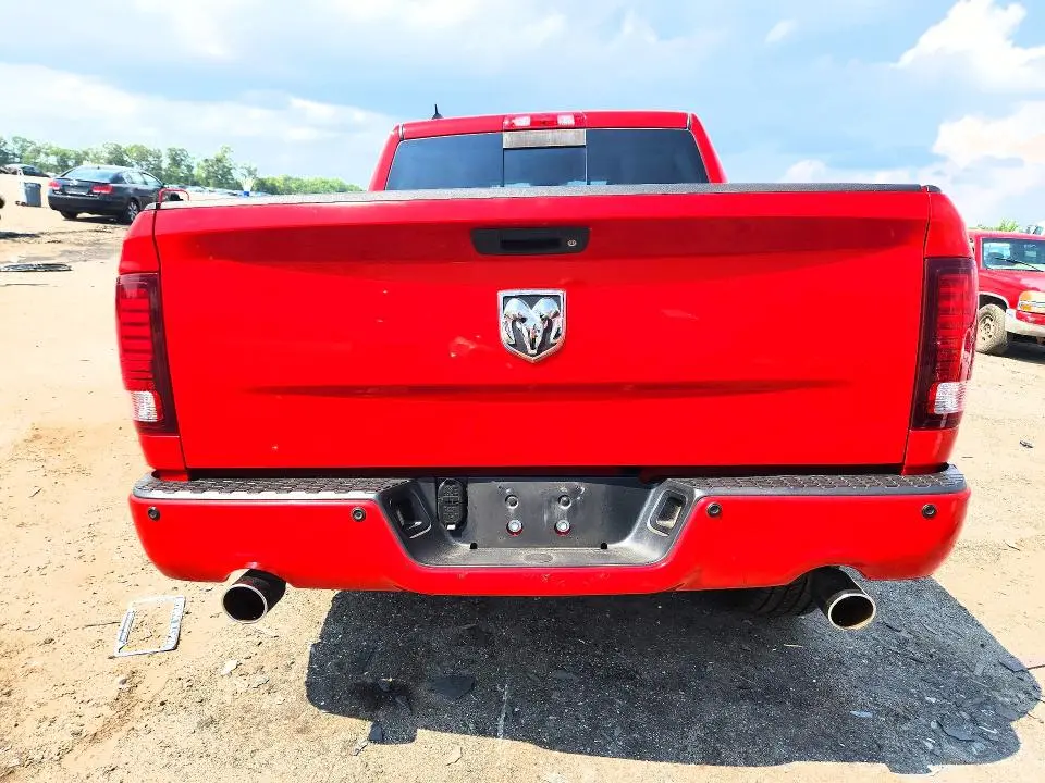 2013 RAM 1500 SPORT  