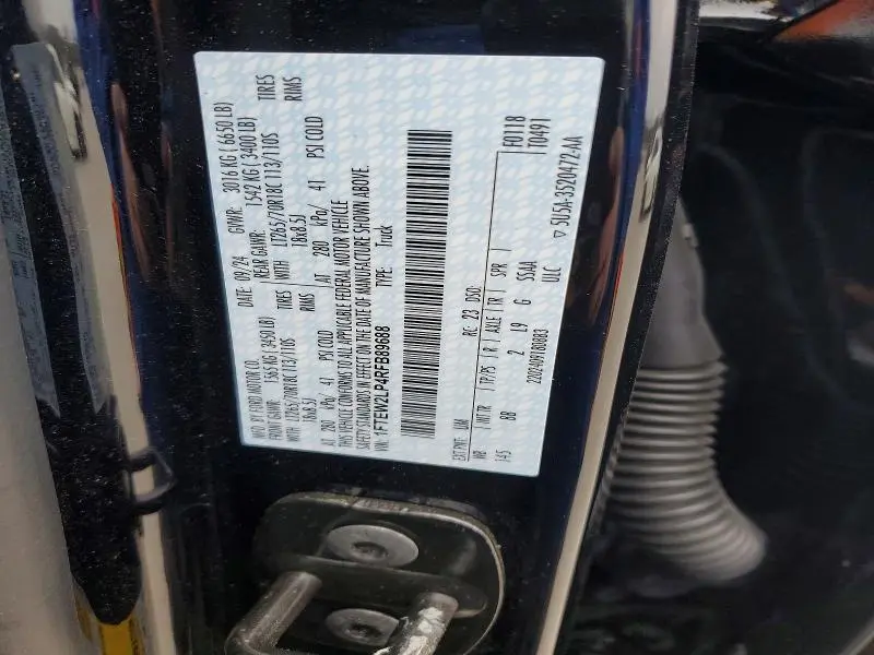 2024 FORD F150 STX  