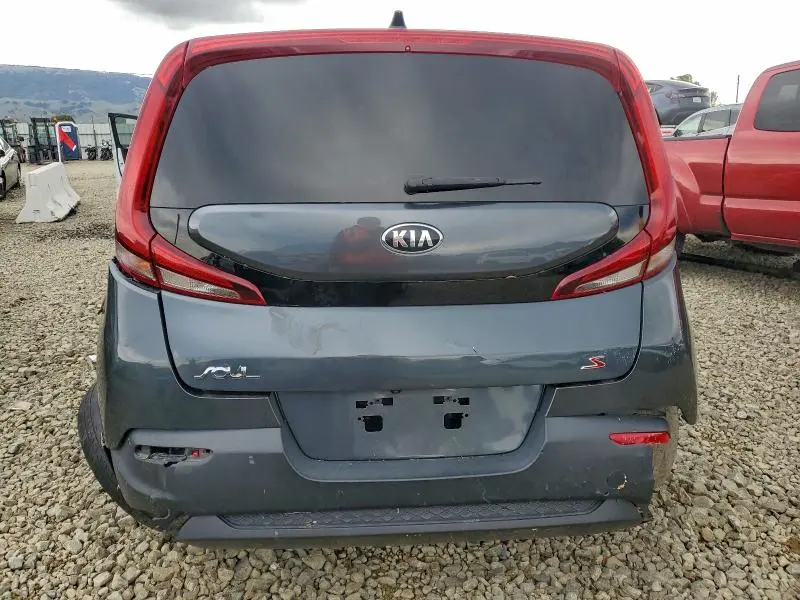 2021 KIA SOUL LX  