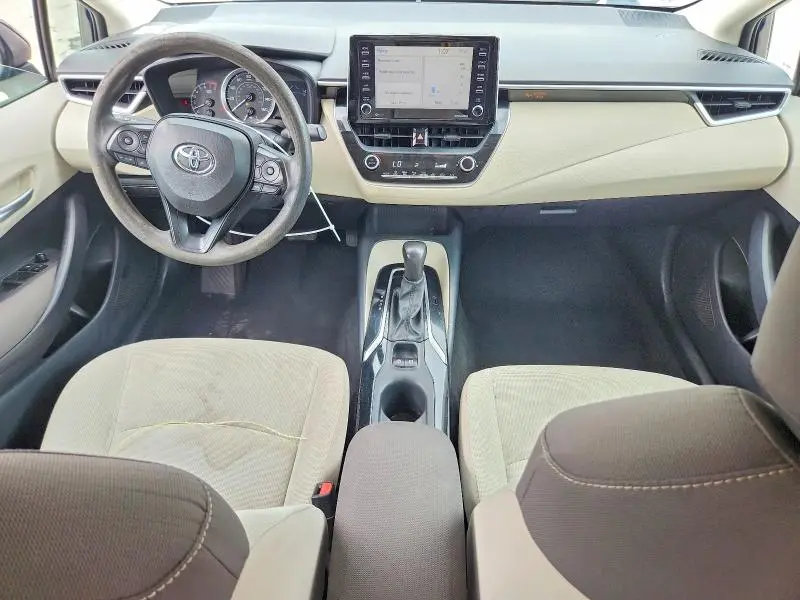 2021 TOYOTA COROLLA LE  