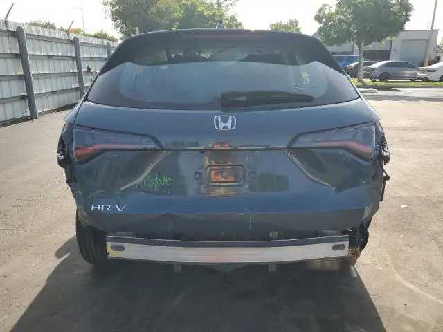 2024 HONDA HR-V LX  