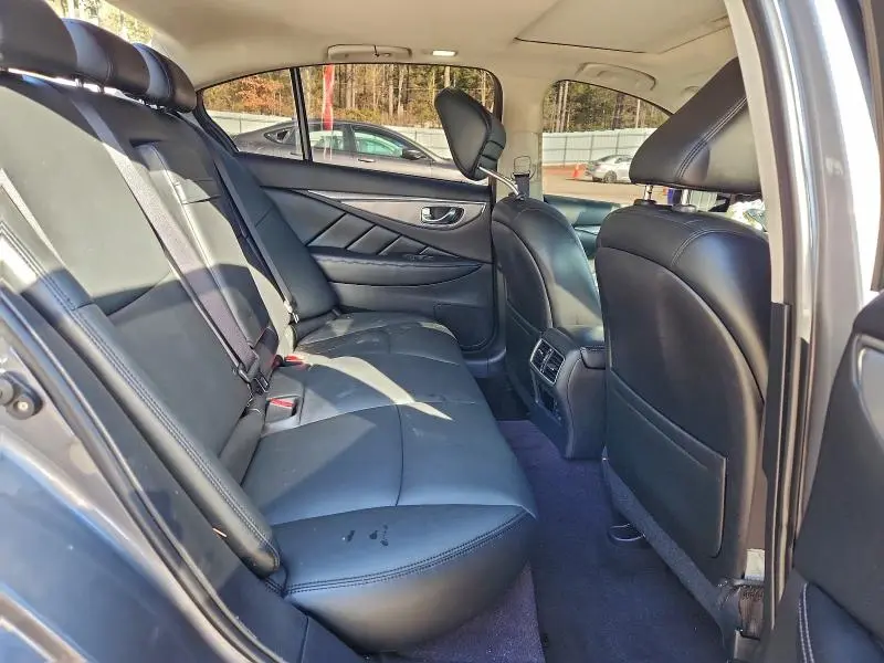 2016 INFINITI Q50 BASE  