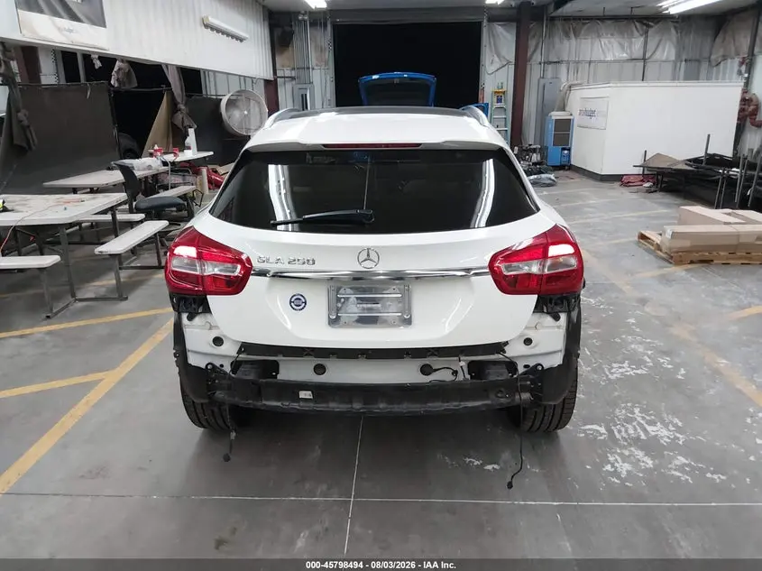 2016 MERCEDES-BENZ GLA 250  