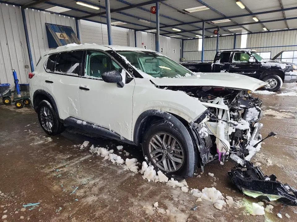 2021 NISSAN ROGUE S  