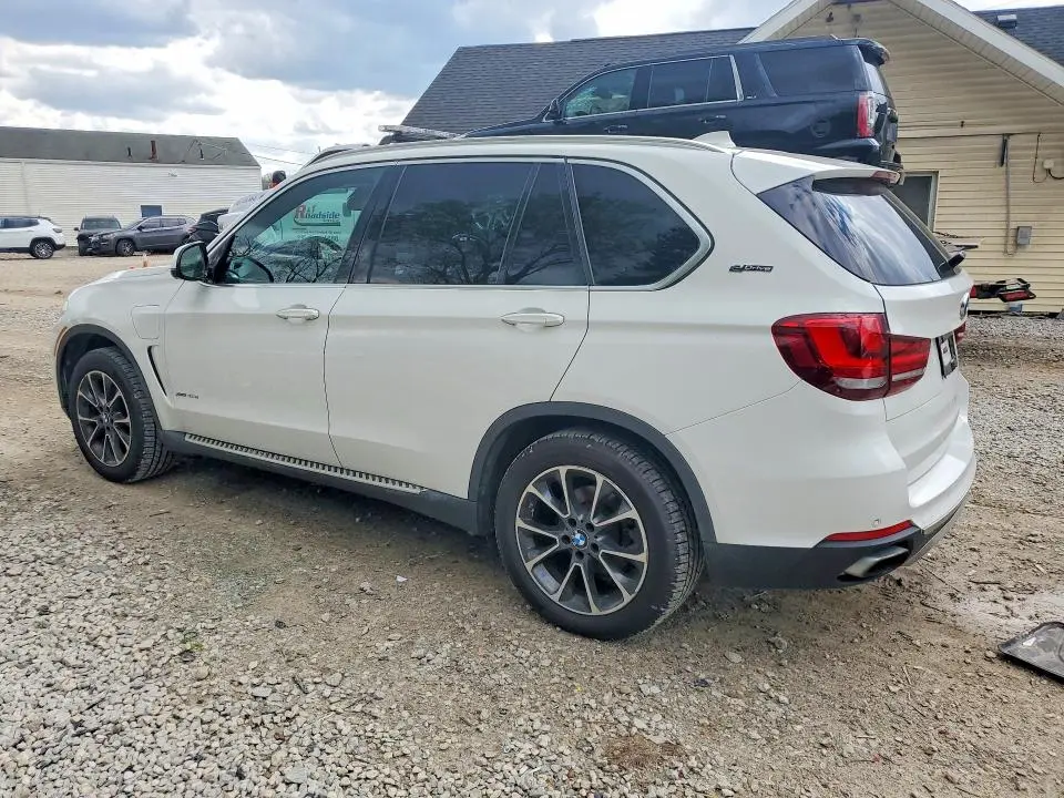 2017 BMW X5 XDR40E  