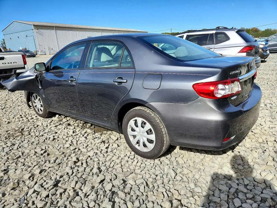 2011 TOYOTA COROLLA LE  