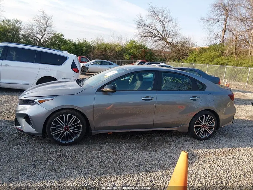 2022 KIA FORTE GT