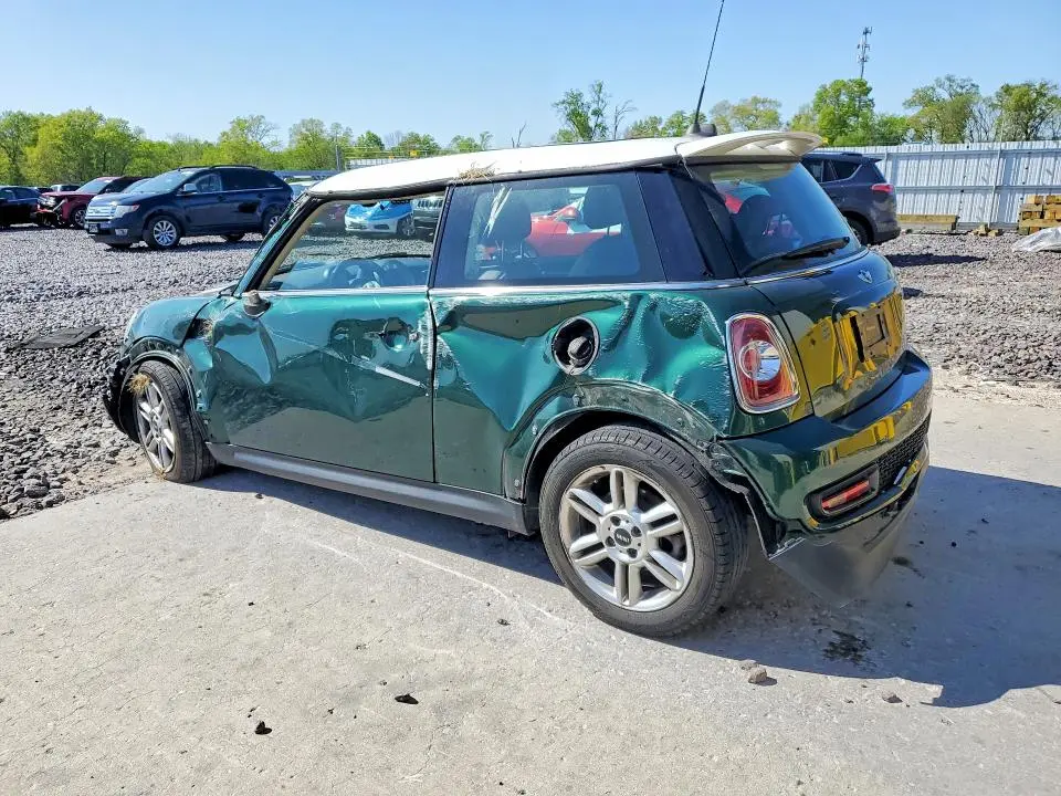2013 MINI COOPER S  