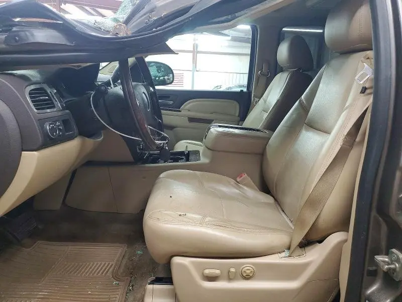 2013 GMC YUKON XL DENALI  