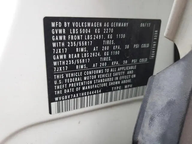 2017 VOLKSWAGEN TIGUAN S  