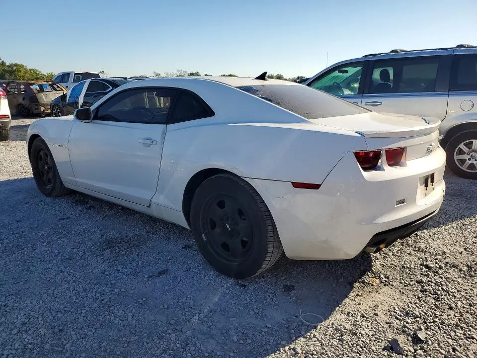 2013 CHEVROLET CAMARO LS  
