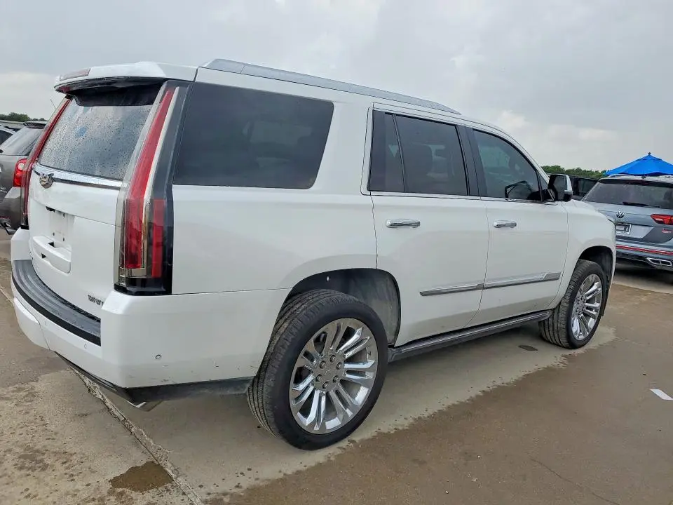2018 CADILLAC ESCALADE PREMIUM LUXURY  