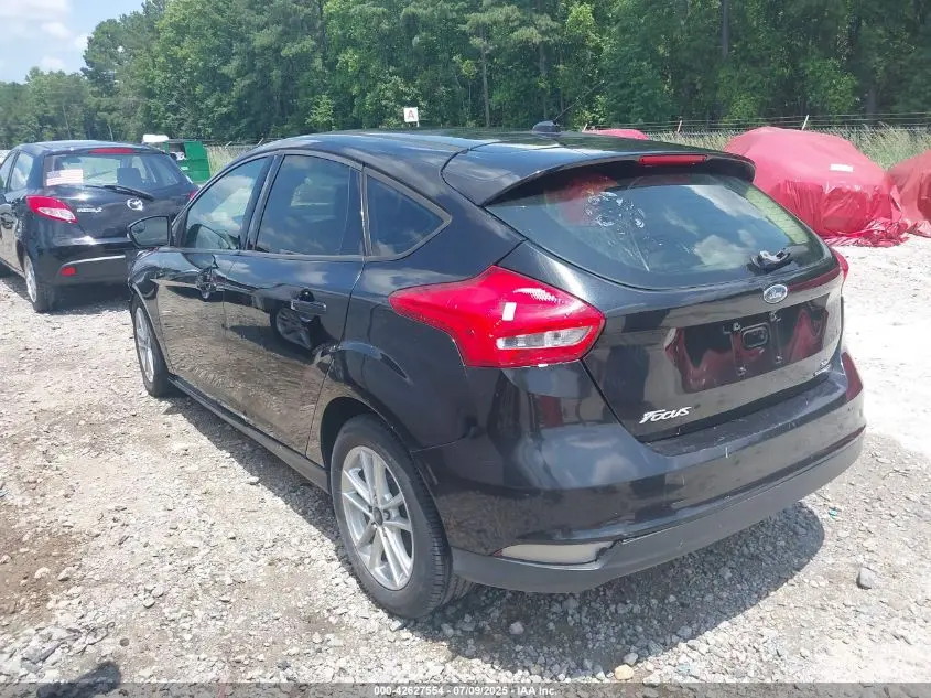2015 FORD FOCUS SE