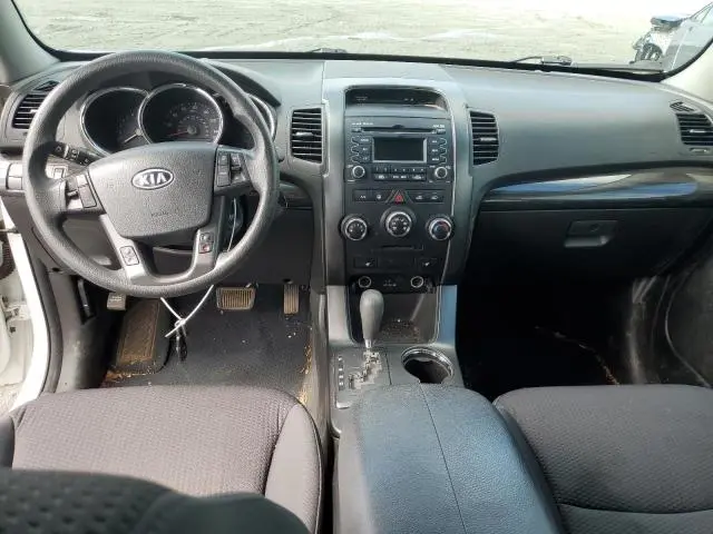 2011 KIA SORENTO BASE  