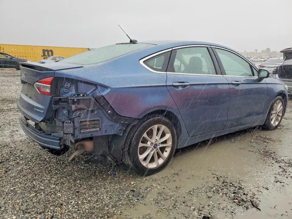 2019 FORD FUSION TITANIUM  