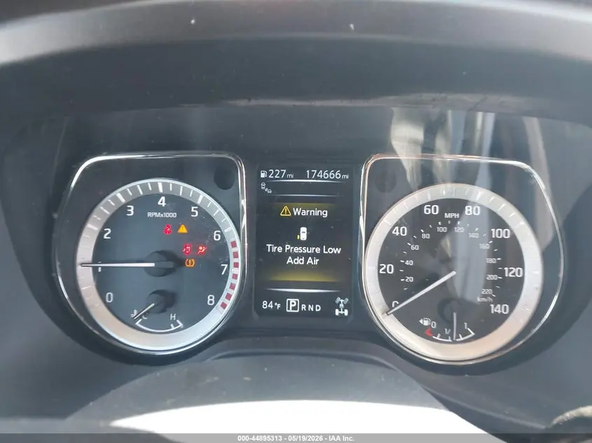 2017 NISSAN TITAN PLATINUM RESERVE